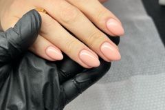 Simplistic-Nails-003