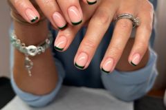 Simplistic-Nails-029