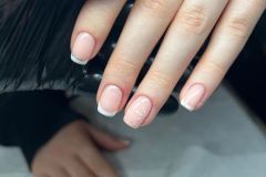 Simplistic-Nails-065