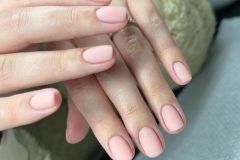 Simplistic-Nails-104